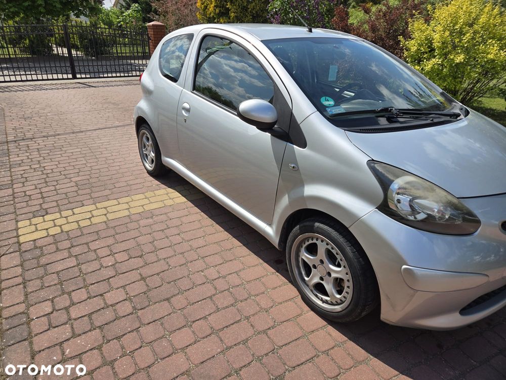 Toyota Aygo - 1
