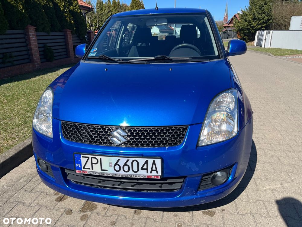 Suzuki Swift 1.3 Sunlight Edition - 2