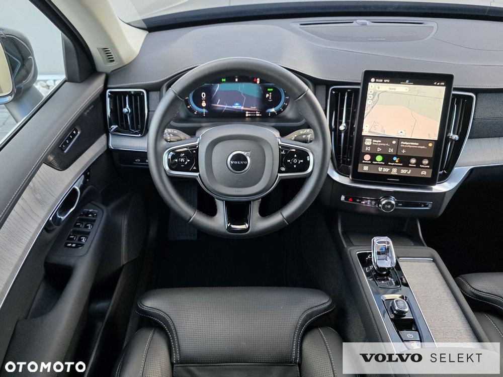 Volvo XC 90 - 22