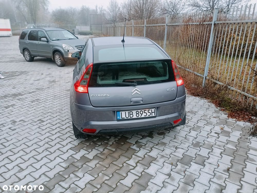 Citroën C4 1.4 16V X - 3