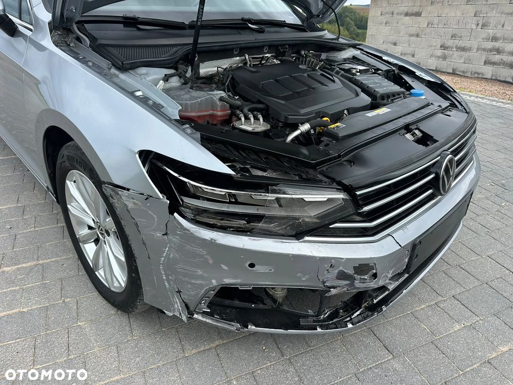 Volkswagen Passat 2.0 TDI SCR DSG Business - 8