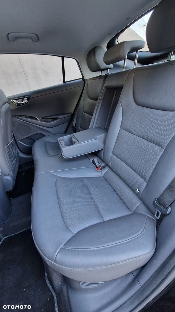 Hyundai IONIQ hybrid Platinum - 8