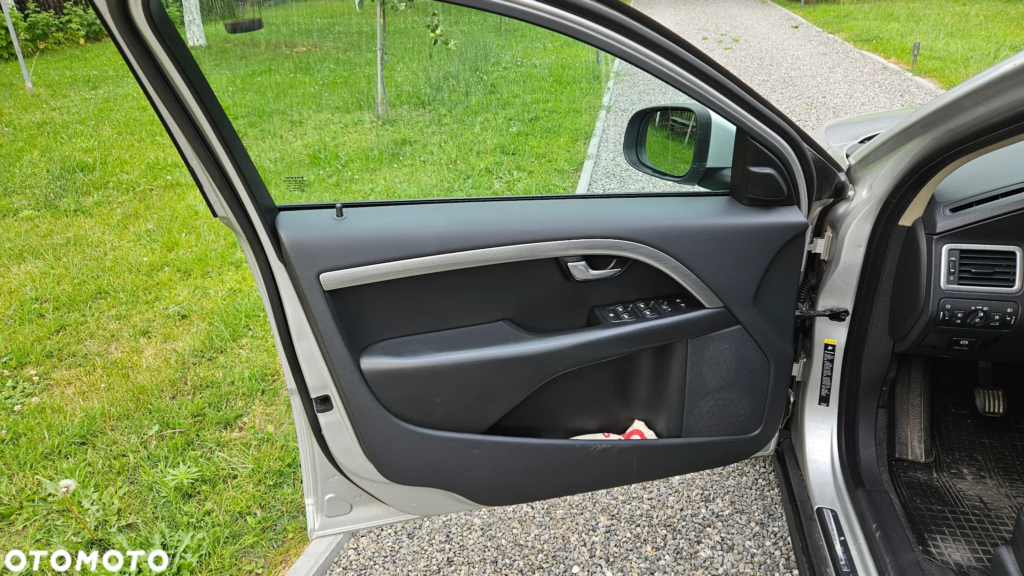 Volvo V70 2.0D Momentum - 12