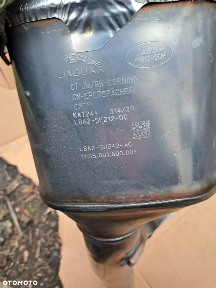 Filtr cząstek stałych DPF FAP JAGUAR F-PACE 3.0 Benzyna AJ20P6 Land Rover L8A2-5E212-DC L8A2-5H342-AC T4A37059 T4A45458 - 4