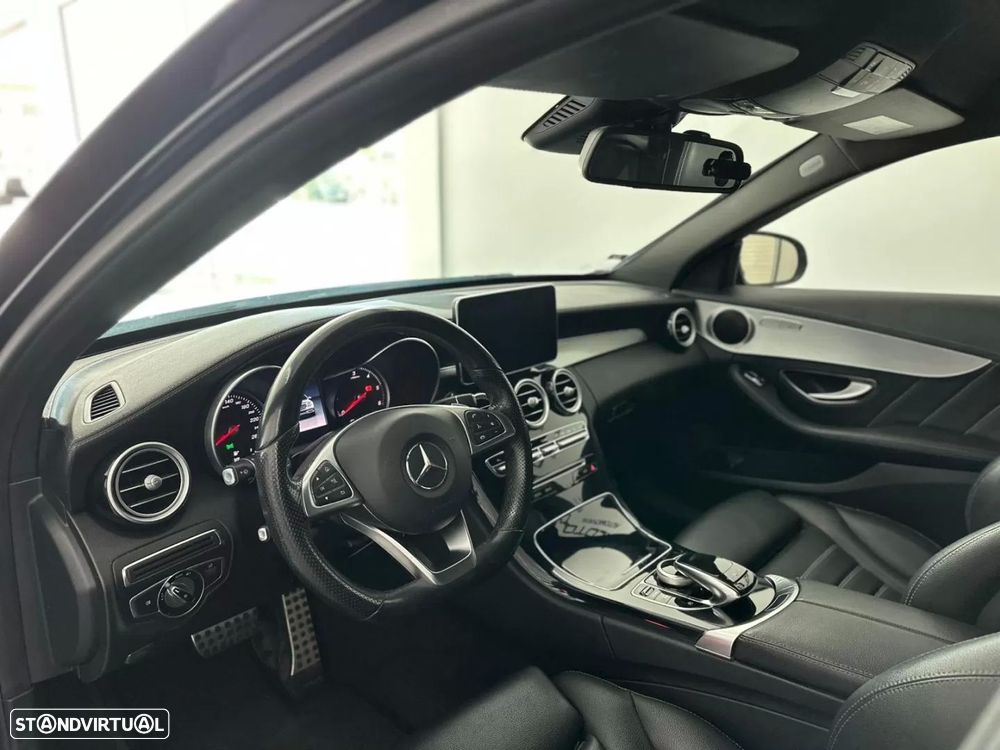 Mercedes-Benz C 220 - 13