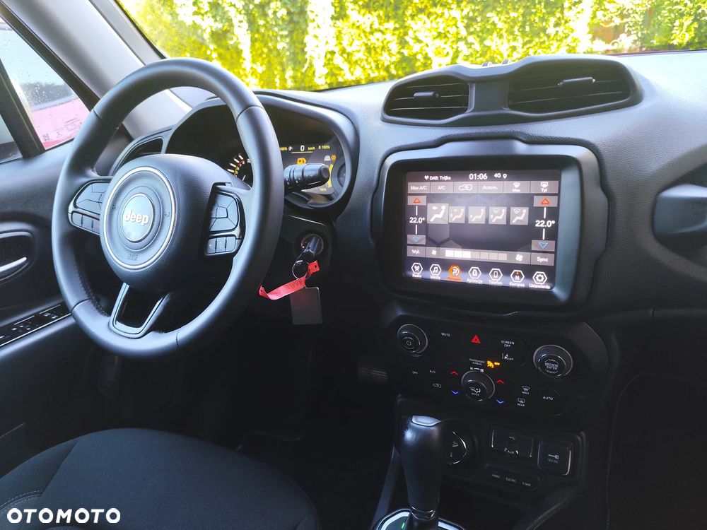 Jeep Renegade 1.3 T-GDI 4xe Automatik Limited - 13