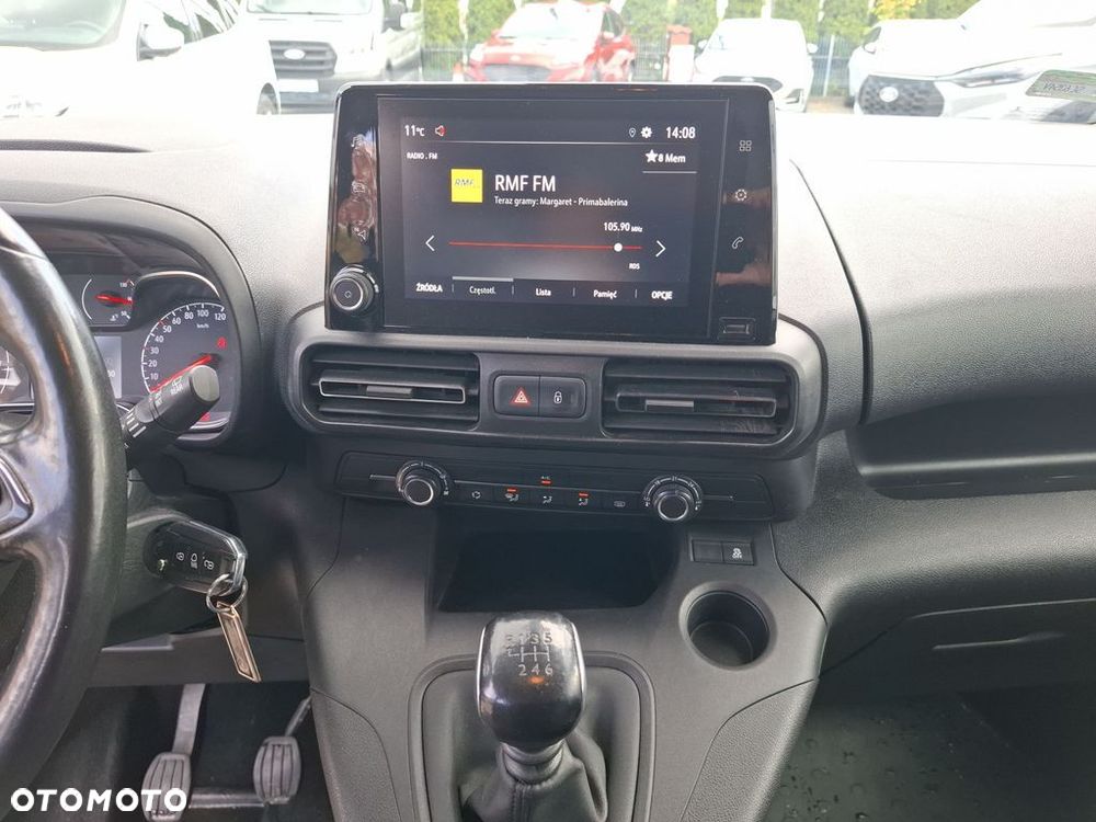 Opel Combo 1.2 Turbo Enjoy S&S - 20