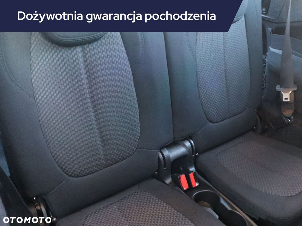 BMW Seria 2 - 21