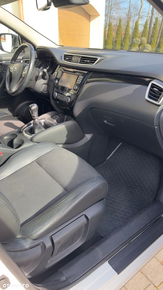 Nissan Qashqai 1.2 DIG-T Tekna - 17