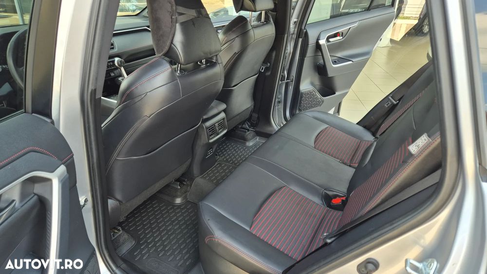 Toyota RAV4 2.5 PHEV VVT-iE 4x4 Style Bi-Tone - 12
