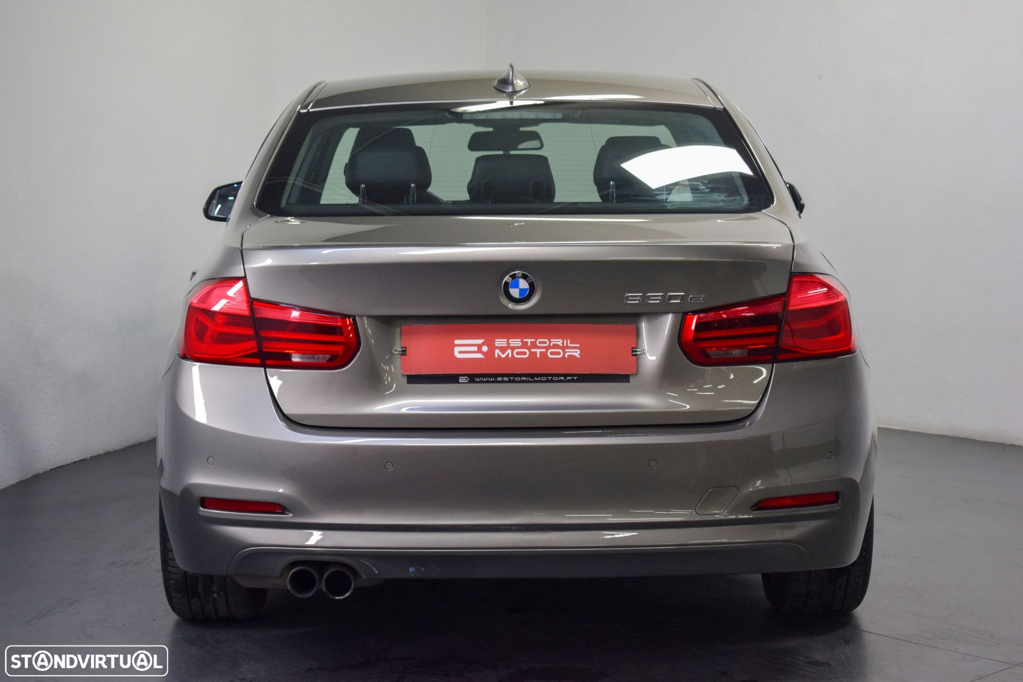 BMW 330 e iPerformance Advantage - 4