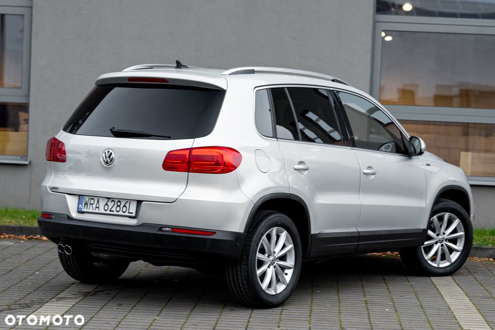 Volkswagen Tiguan 2.0 TDI SCR 4MOTION BlueMotion Technology DSG Lounge Sport & Style - 10