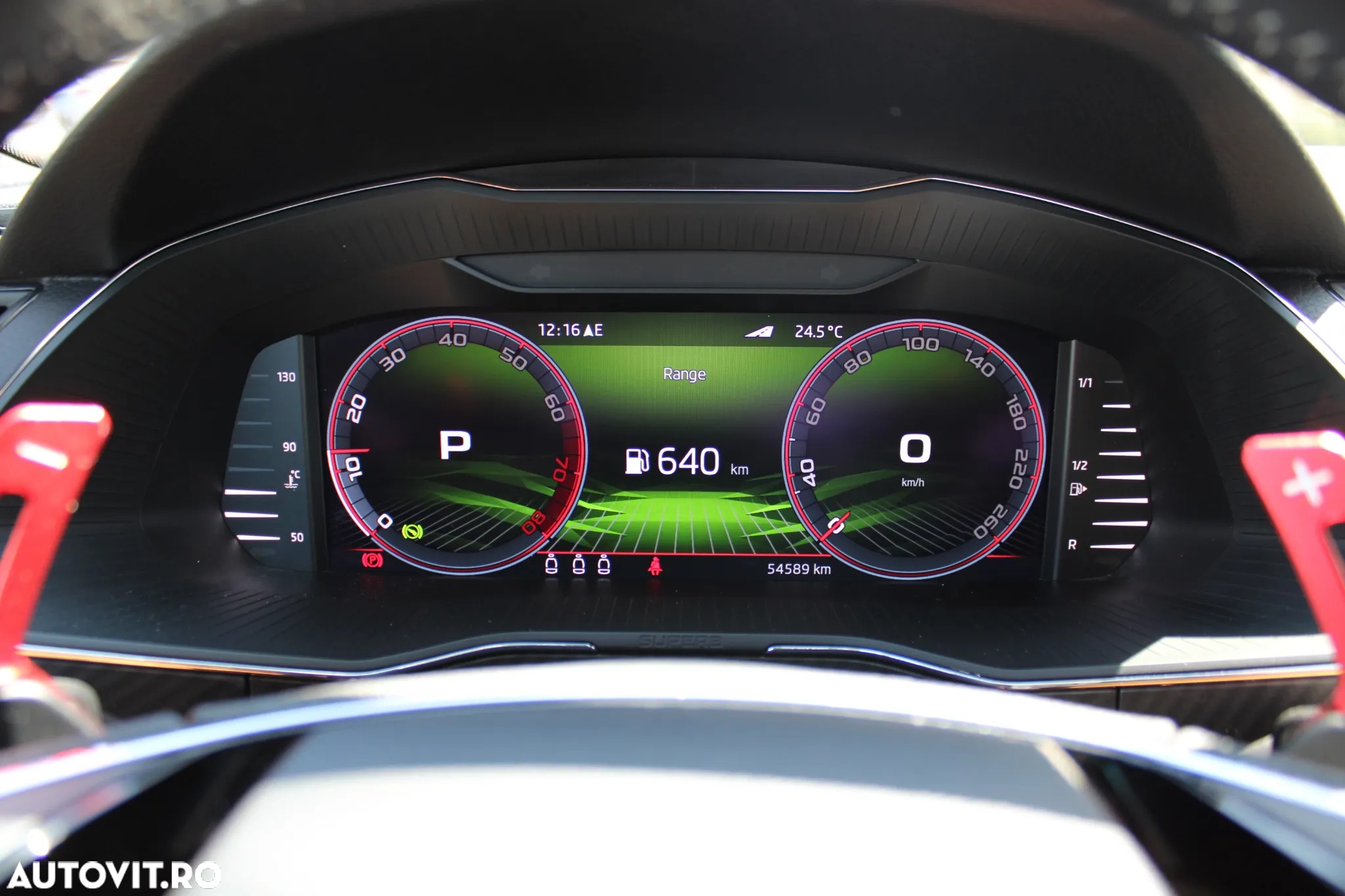 Skoda Superb 2.0 TSI 4X4 DSG Sportline - 11