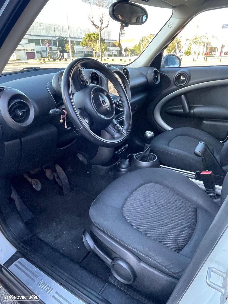 MINI Countryman One D - 8