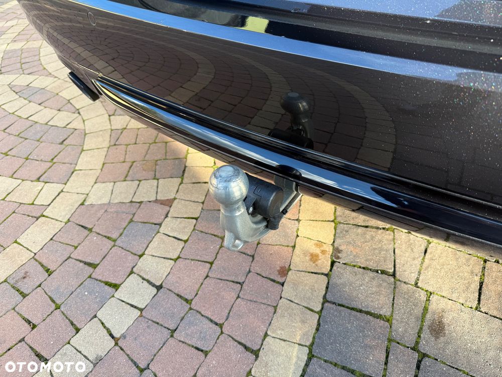 BMW Seria 5 520d Touring Sport Line - 22