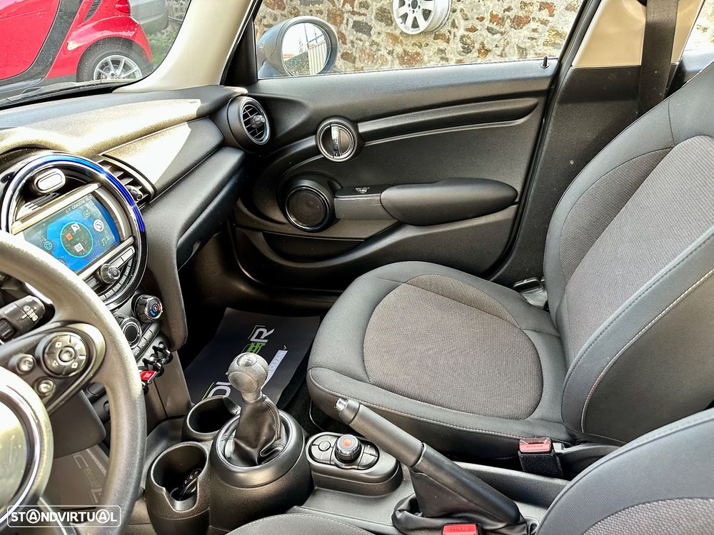 MINI 5 Portas One D - 20