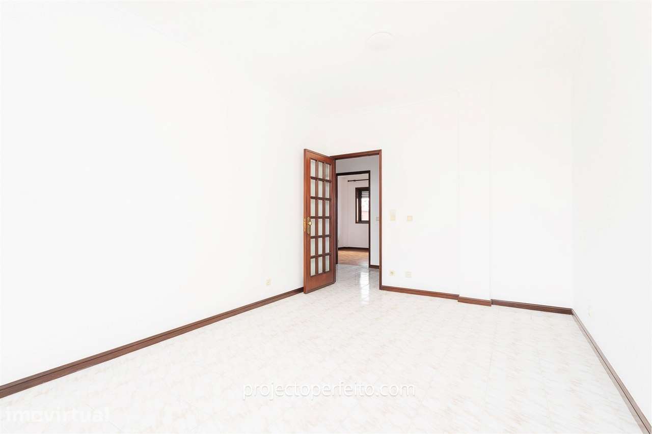 Apartamento T2 Venda em Espinho,Espinho