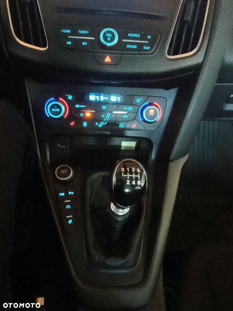 Ford Focus - 7