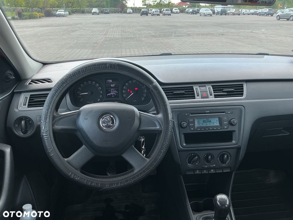 Skoda RAPID - 5