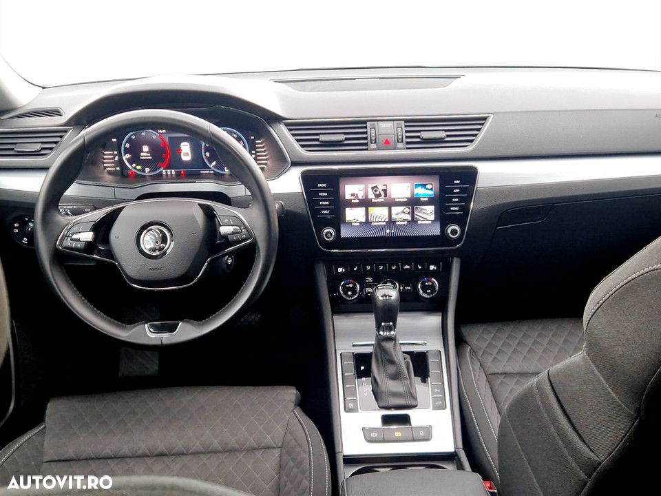 Skoda Superb 2.0 TDI DSG Ambition - 14