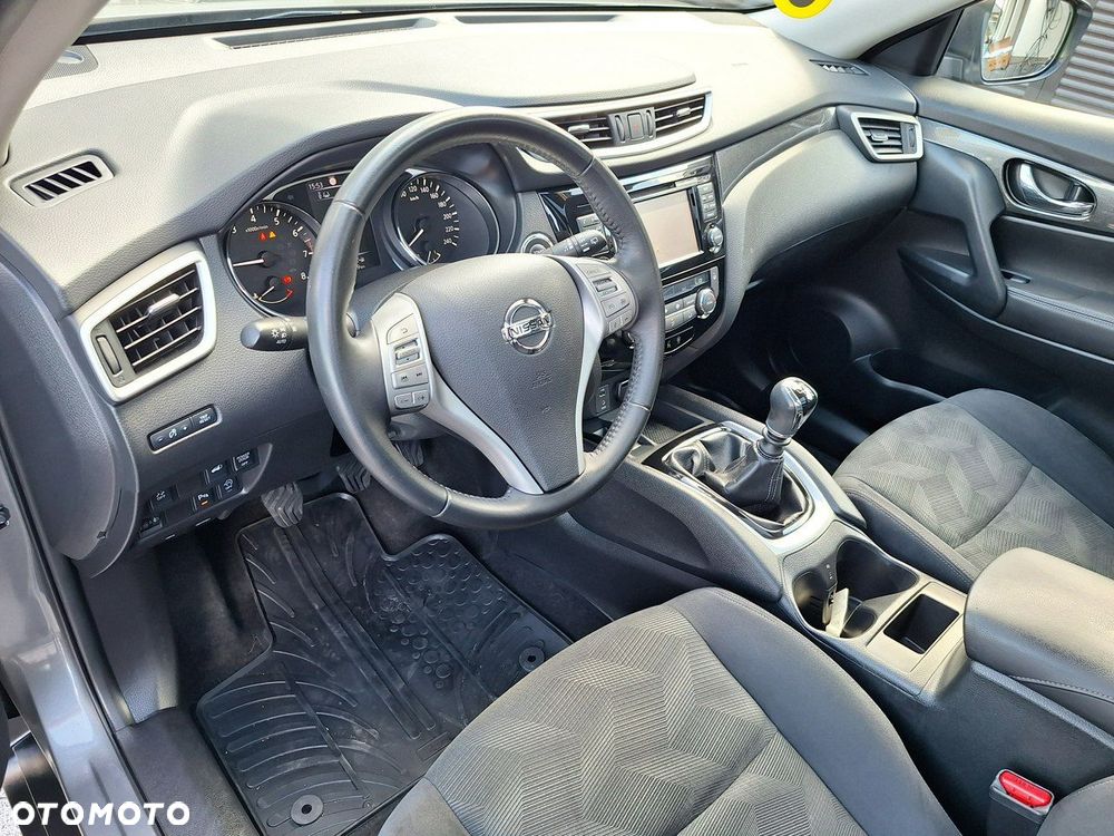 Nissan X-Trail 1.6 DIG-T N-Connecta 2WD - 7