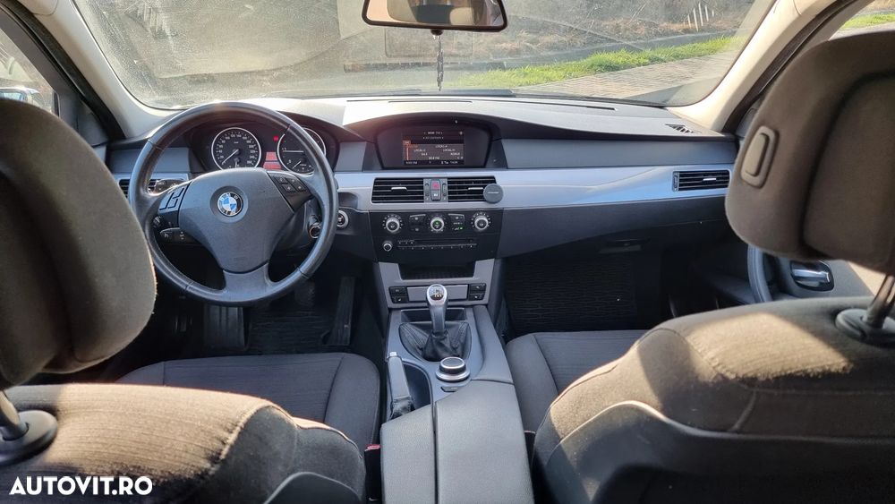BMW Seria 5 520d - 7