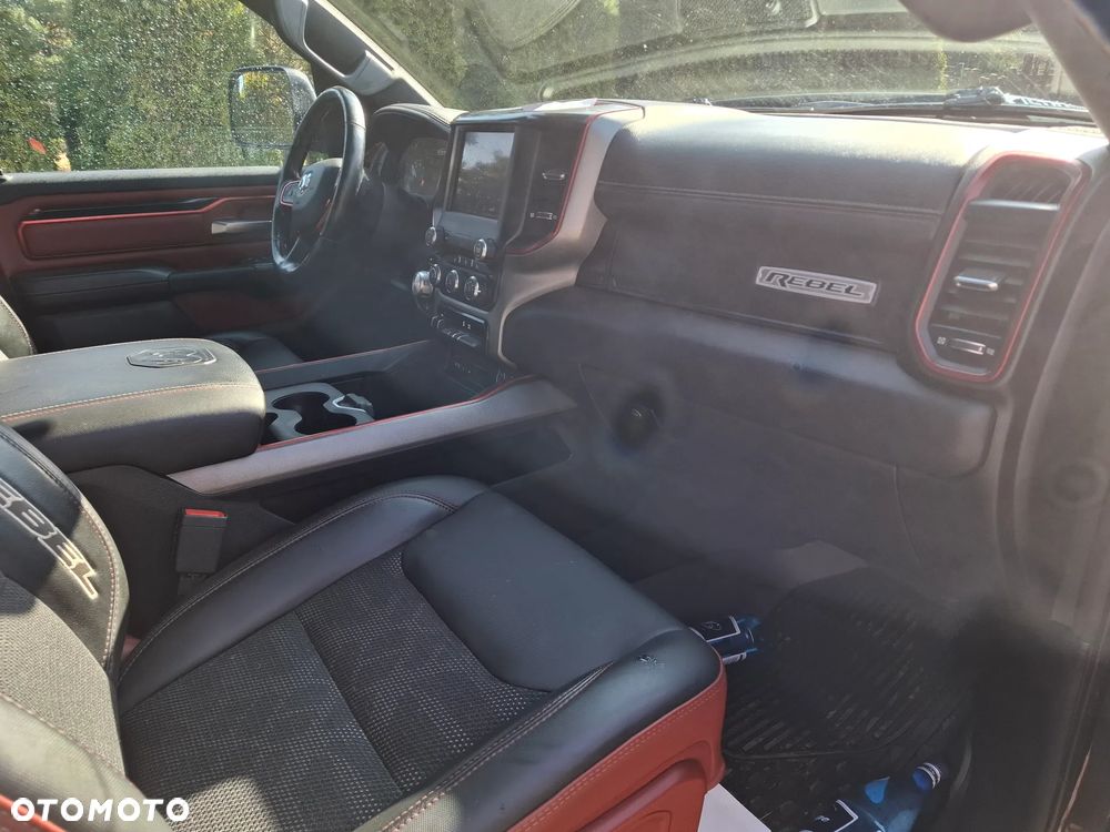 RAM 1500 5.7 Crew Cab Rebel - 7