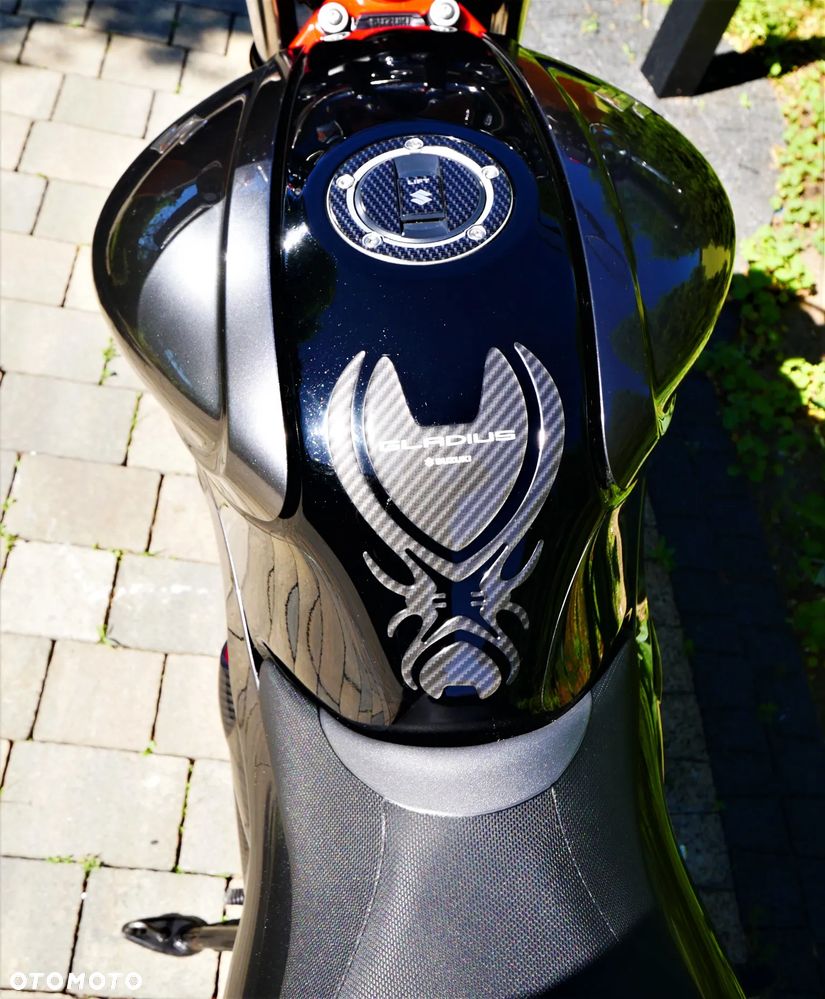 Suzuki Gladius - 7
