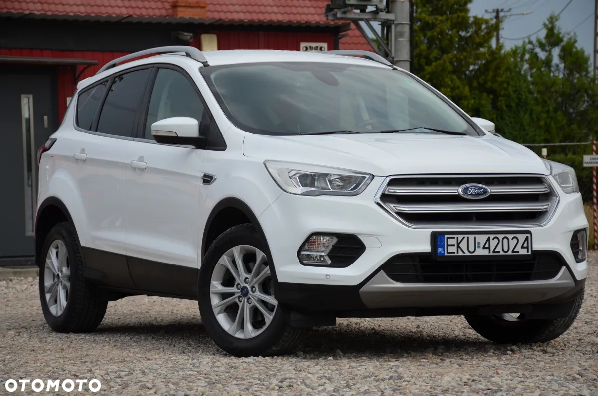 Ford Kuga 1.5 EcoBoost 2x4 Business Edition - 16