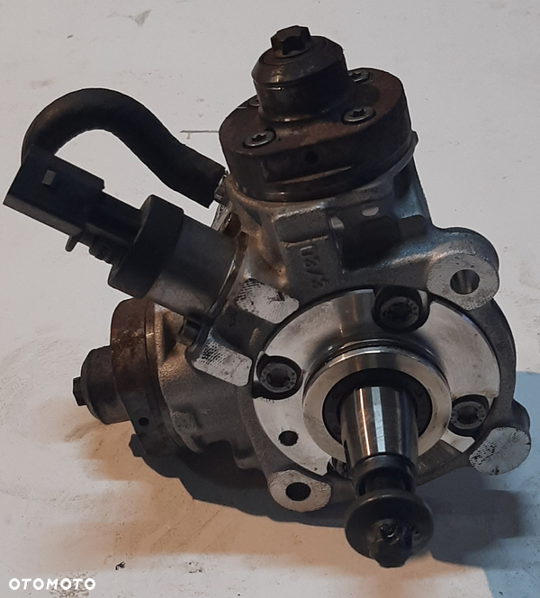 Pompa wtryskowa BMW E90 E91 F01 F02 F10 F11 F15 F30 F31 3l.d 245KM 445010617