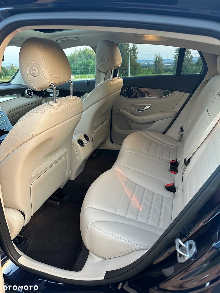 Mercedes-Benz GLC 300 4-Matic - 26