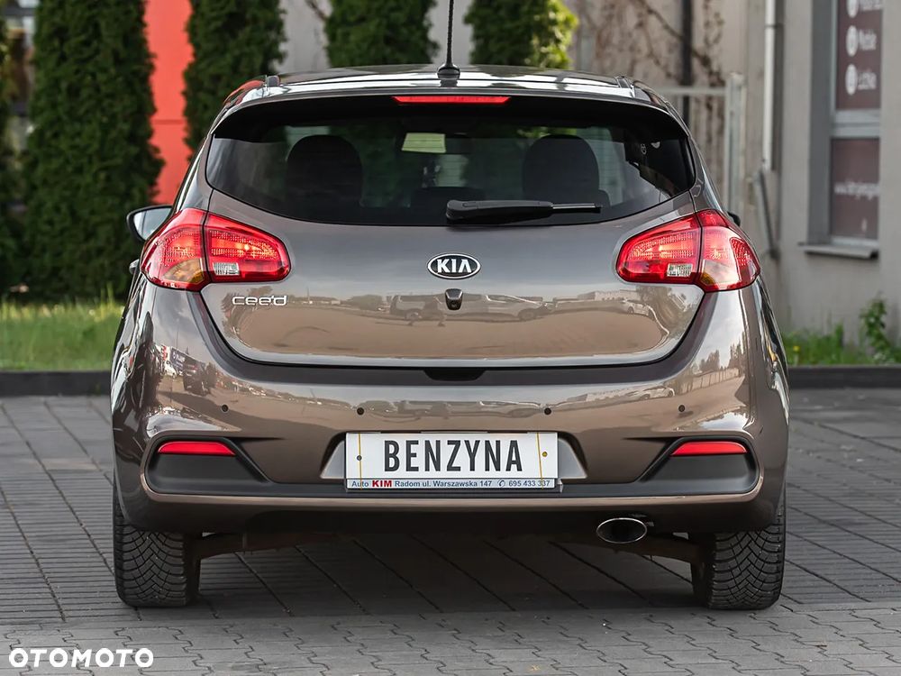 Kia Ceed 1.6 GDI Platinum Edition - 11