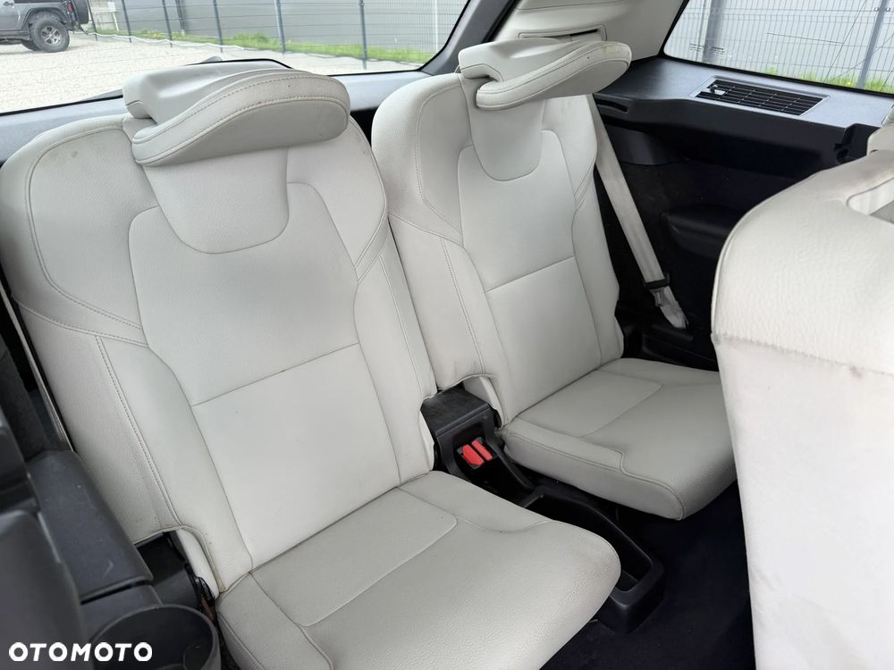 Volvo XC 90 T6 AWD Geartronic Inscription - 12