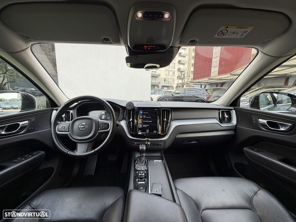 Volvo XC 60 2.0 D4 Momentum Plus Geartronic - 13