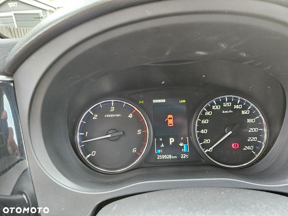 Mitsubishi Outlander 2.2 DID Instyle Navi - 9