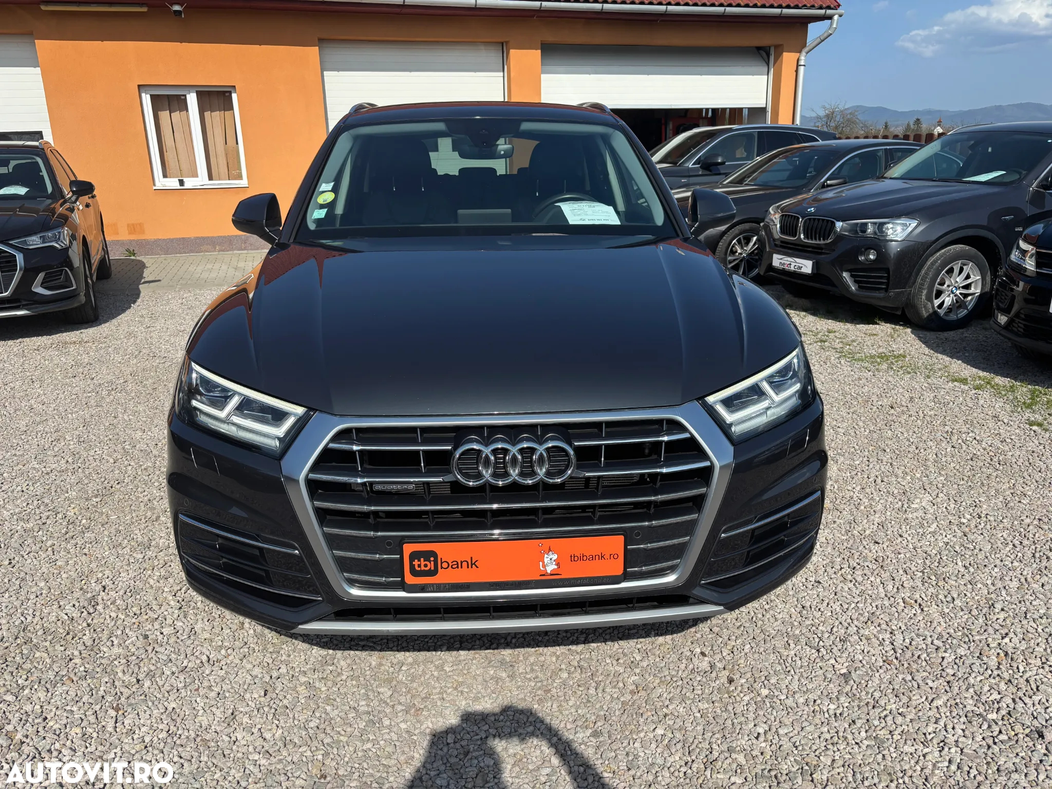 Audi Q5 2.0 40 TDI quattro S tronic Design - 2