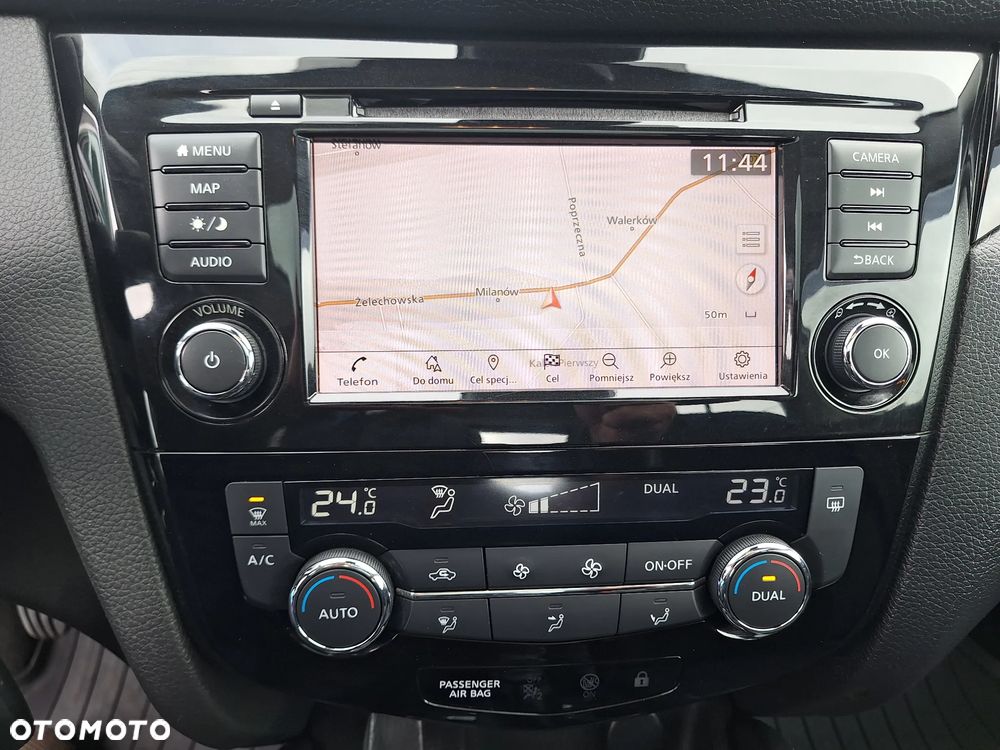 Nissan Qashqai 1.3 DIG-T SHIRO - 21