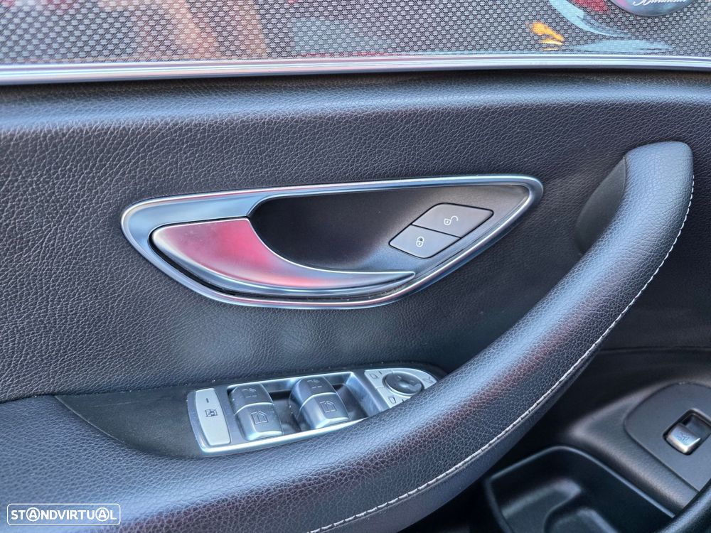 Mercedes-Benz E 220 - 18