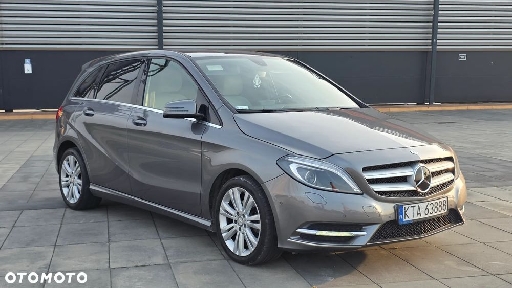 Mercedes-Benz Klasa B 200 CDI (BlueEFFICIENCY) 7G-DCT - 1