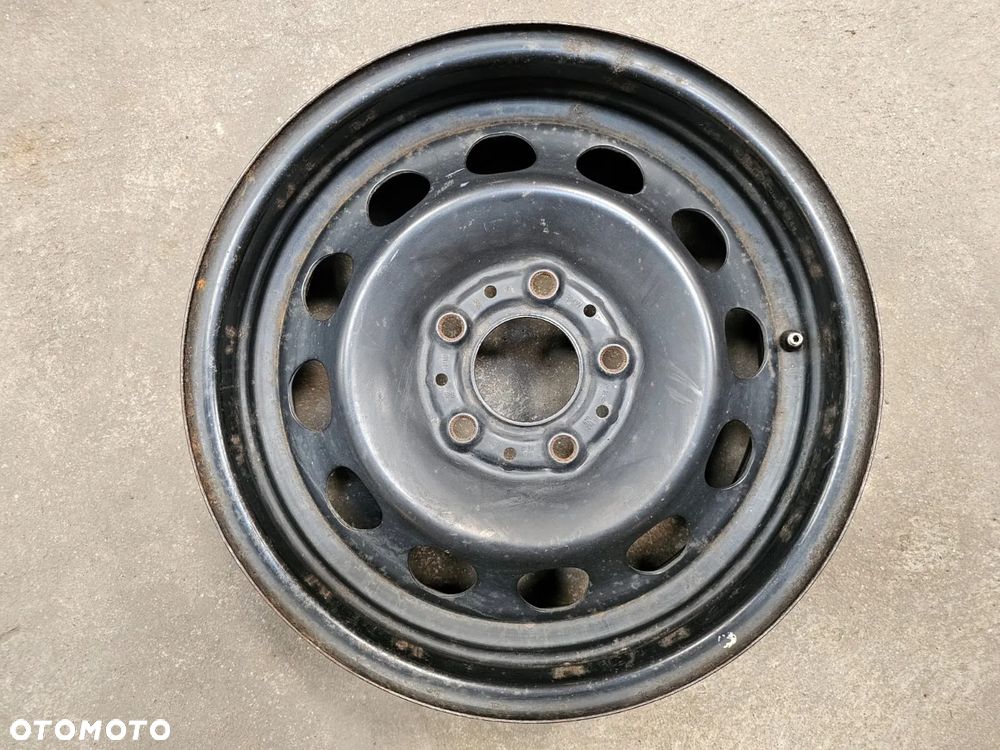 (V18) Felga stalowa 16'' BMW 1 E81 E82 E87 3 E36 E46 E90 5 E60 / 6Jx16 ET37 5x120 - 1