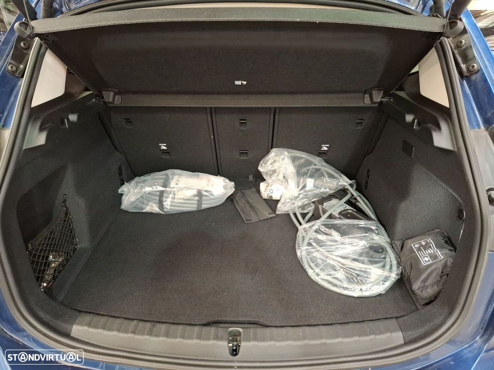 BMW 225xe Active Tourer e xDrive Edição Optimized - 28