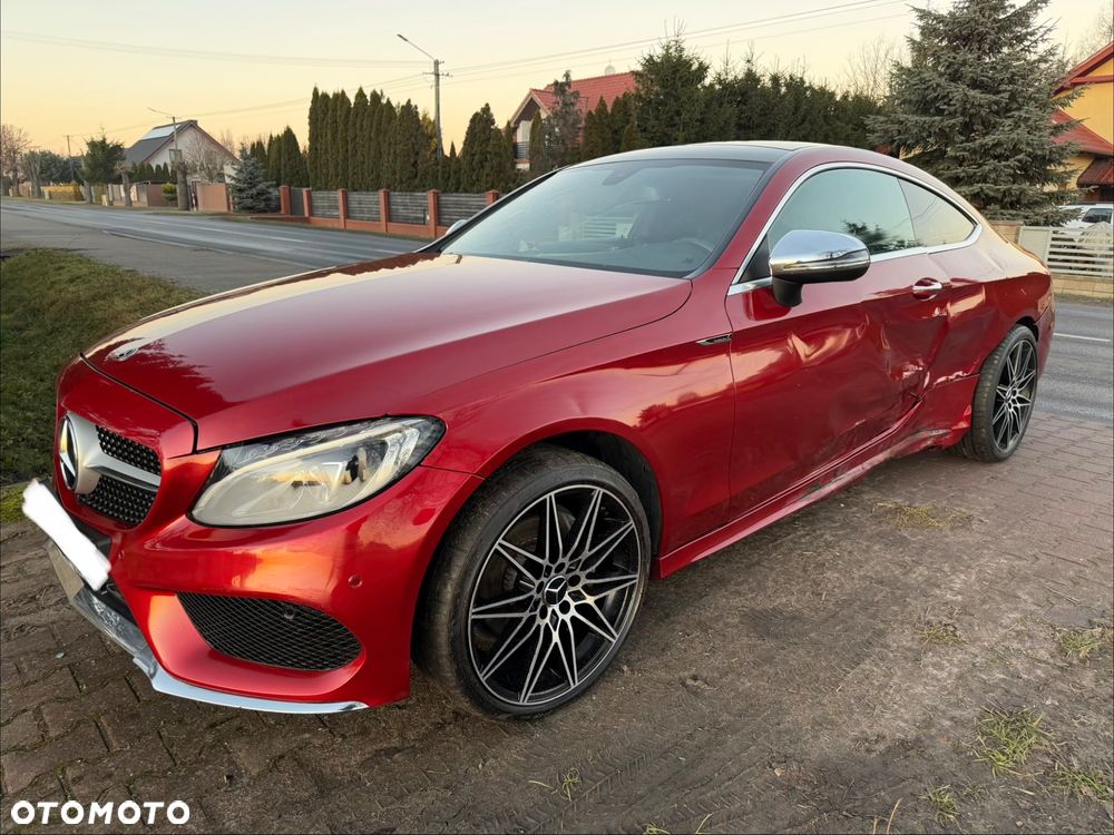 Mercedes-Benz Klasa C 180 BlueEFFICIENCY 7G-TRONIC Edition 1 - 7