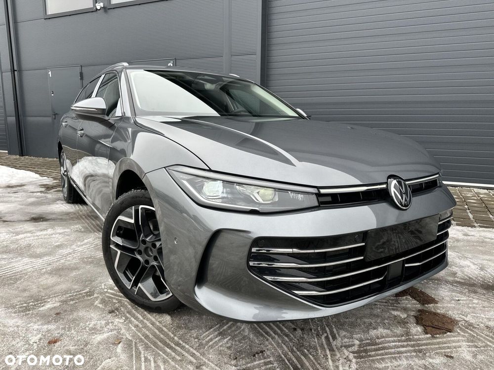Volkswagen Passat Variant 2.0 TDI EVO Elegance DSG - 21