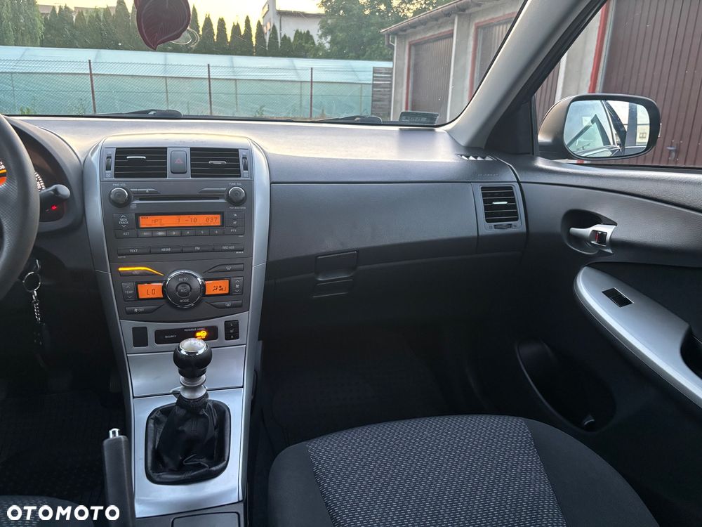 Toyota Corolla 1.6 Sol - 13