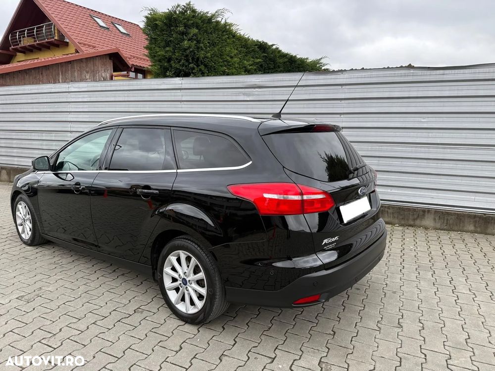 Ford Focus 1.5 TDCi DPF Start-Stopp-System Titanium - 15