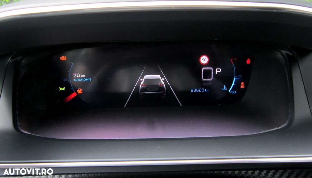 Peugeot 2008 1.5 BlueHDI STT EAT8 Allure - 7