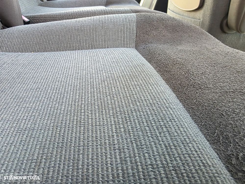 Renault Espace 2.2 dCi Dynamique 5L - 21