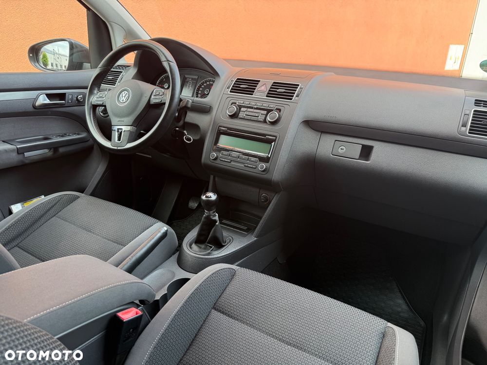 Volkswagen Touran 1.6 TDI DPF Comfortline - 17