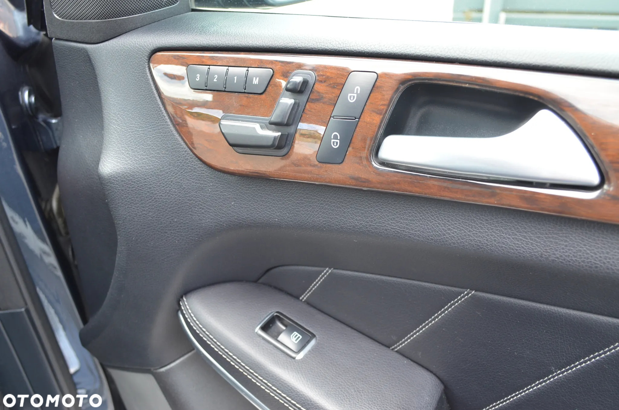 Mercedes-Benz GL - 19