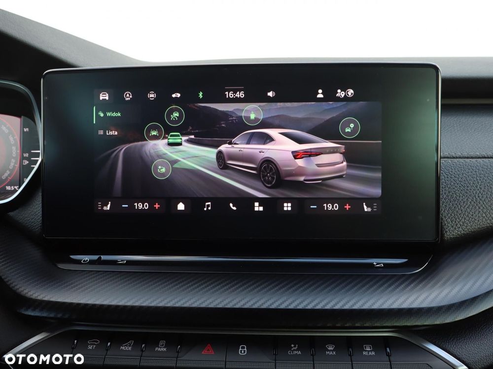 Skoda Octavia 1.5 TSI e-Tec Sportline DSG - 20